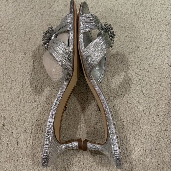 NIB Sam Edelman Women's Cindie Kitten Heel Mule In Soft Silver Satin Size 7 Sexy - Picture 7 of 12